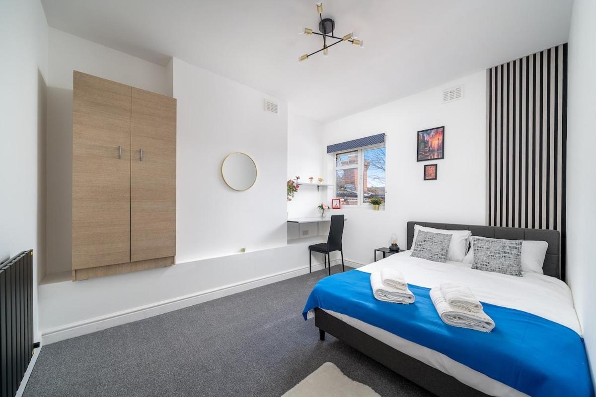 Harlesden, - Stylish Two-bedroom Appartamento *
